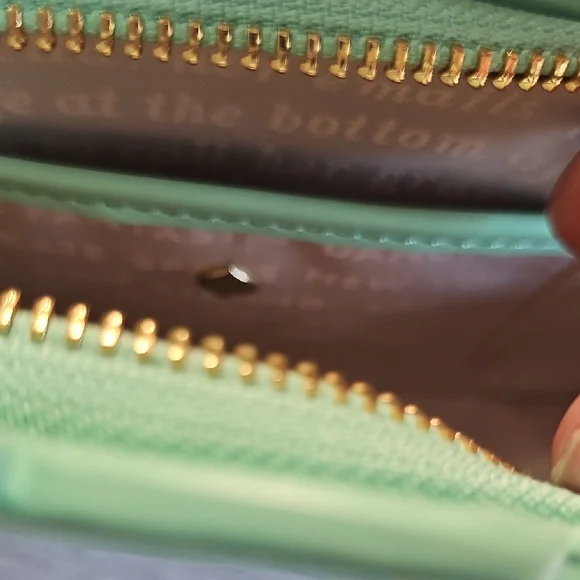 NWT Kate Spade Green Leaf Shape Crossbody Bag - Picture 10 of 10